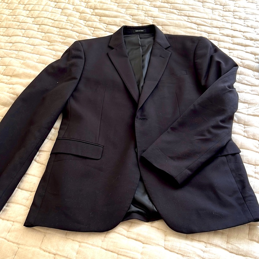 Egara Orange suit. Black. Jacket Size 38 short 32 waist Pants 30 waist 30 length